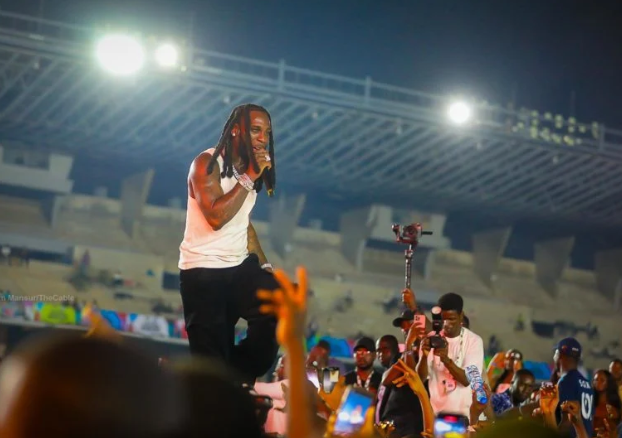 Burna Boy Blames PTSD for Sudden Exit from Lagos Stage